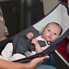 Младенцам предложили летать в гамаке Гамак Flye Baby. Фото с сайта производителя